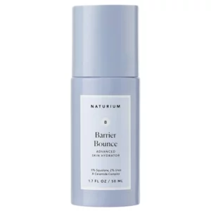 Naturium Barrier Bounce Advanced Skin Hydrator 50 ml w matowym, lawendowo-niebieskim opakowaniu z minimalistyczną etykietą.