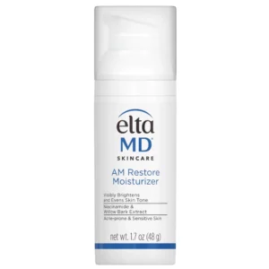 Krem nawilżający EltaMD AM Restore Moisturizer w opakowaniu z pompką na białym tle. Lekka formuła z niacynamidem i ekstraktem z kory wierzby pomaga wyrównać koloryt skóry oraz zapewnia długotrwałe nawilżenie.