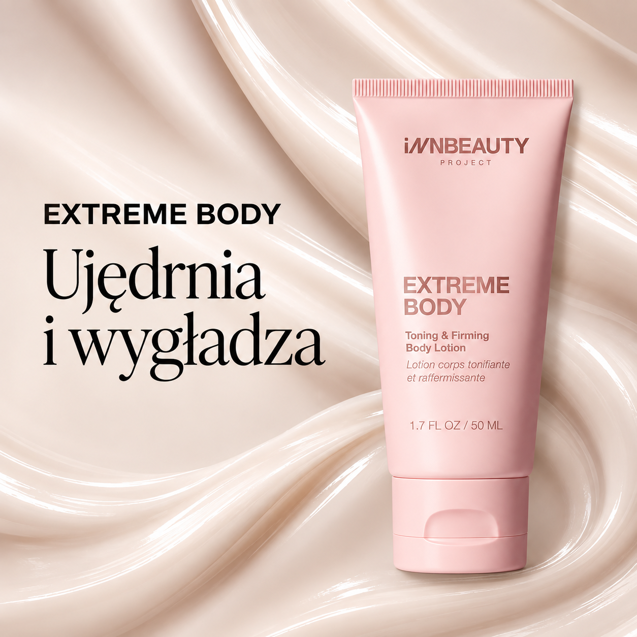 4 INNBEAUTY Project Extreme Body - ujędrniający i wygładzający balsam do ciała 50 ml w różowej tubce na tle kremowej konsystencji kosmetyku.