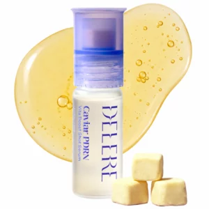 DELERE Caviar PDRN Vita Boost Shot Serum - pojedyncza kuracja z PDRN i aktywowaną witaminą C na tle złocistej konsystencji serum i liofilizowanych kapsułek.