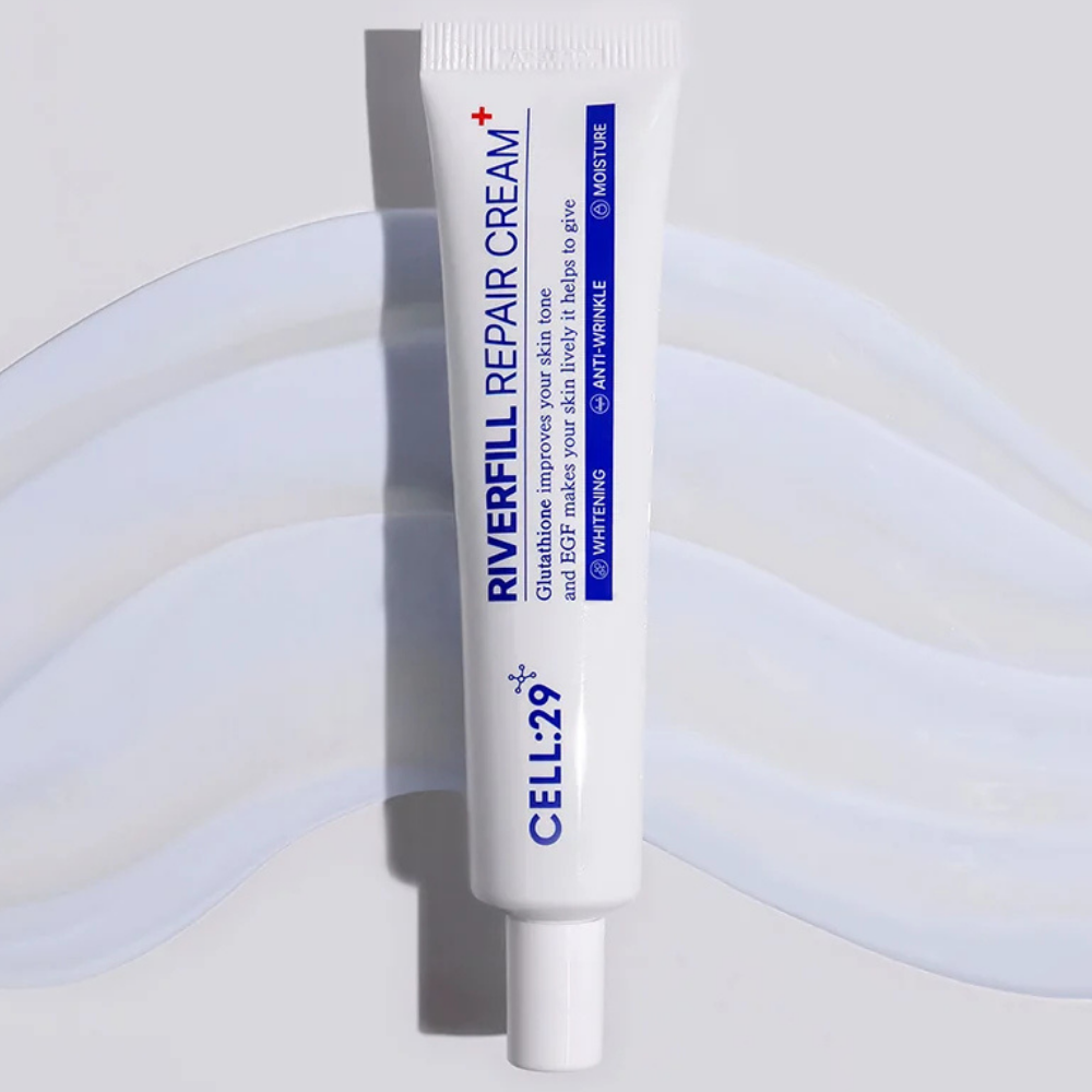 CELL_29 Riverfill Repair Cream CELL:29 Riverfill Repair Cream - regenerujący krem do twarzy w białej tubce z niebieskimi napisami, zawierający glutation i EGF. Kosmetyk wspierający nawilżenie, poprawę jędrności, wyrównanie kolorytu oraz wygładzenie skóry. Minimalistyczne zdjęcie produktowe na jasnym tle.