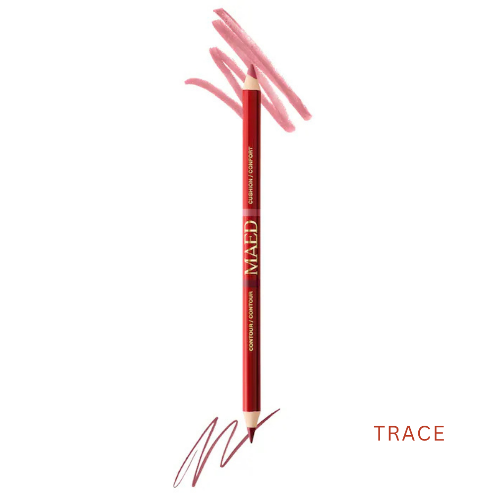 Maed Duet Satin + Matte Long Wear Lip Liner MAED Duet Satin + Matte Long Wear Lip Liner Trace - dwustronna konturówka do ust w różowo-brązowym odcieniu nude. Czerwone opakowanie ze złotym logo MAED, dwie końcówki do konturowania ust oraz próbki koloru prezentujące pigmentację i wykończenie produktu na białym tle.