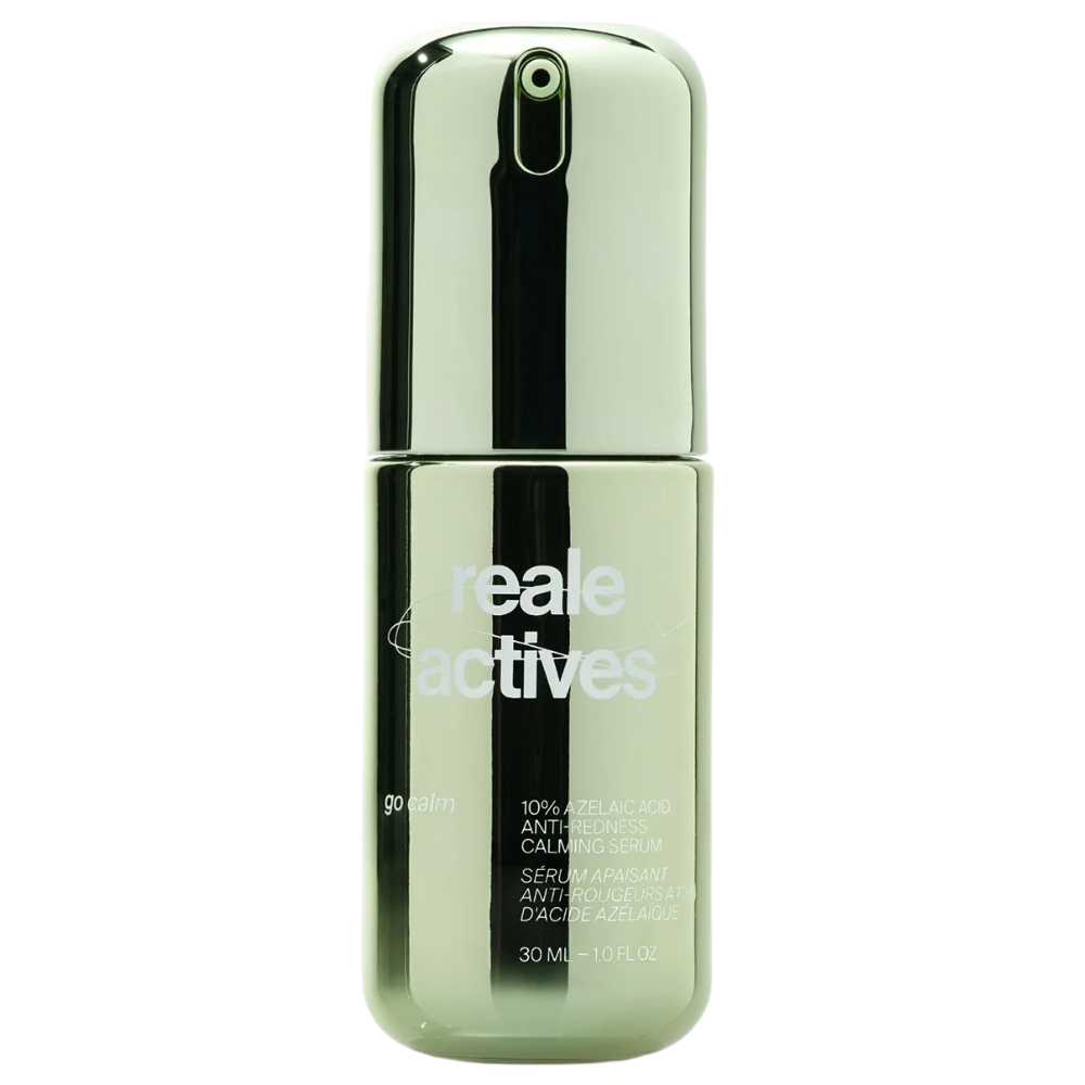 Reale Actives Go Calm Serum Reale Actives Go Calm - serum z 10% kwasem azelainowym w zielonej butelce z pompką na białym tle, 30 ml.
