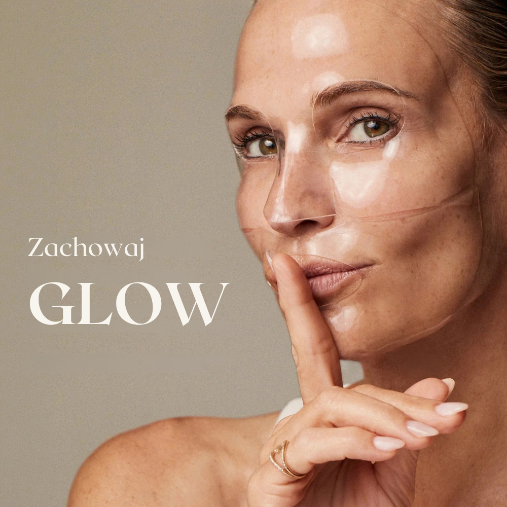 YSE Xtreme Glass Vegan PDRN Hydrogel Sheet Mask (2) YISE Beauty Xtreme Glass Vegan PDRN Hydrogel Sheet Mask - modelka w transparentnej masce hydrożelowej na twarzy, zapewniającej efekt intensywnego nawilżenia i glass skin.