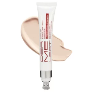 Na zdjęciu znajduje się produkt pod oczy Dermelect Revitalite Eyelid & Dark Circle Corrector, umieszczony na beżowym tle z próbką kremu rozsmarowaną obok tubki. Produkt ma białą tubkę z czerwonymi napisami i metalowym aplikatorem na końcu.