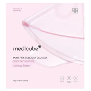Sale 1 Zdjęcie przedstawia opakowanie Medicube PDRN Pink Collagen Gel Mask. Tło jest różowe, a na środku znajduje się delikatnie przesunięte zdjęcie przezroczystej żelowej maski. Nad maską znajduje się logo Medicube oraz informacje o produkcie: "PDRN Pink Collagen Gel Mask" z dodatkiem Sodium DNA, Niacinamide oraz Hydrolized Collagen. Na dole opakowania znajdują się ikony symbolizujące elastyczność, nawilżenie i kolagen hydrolizowany.