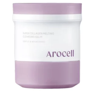 Zdjęcie przedstawia opakowanie produktu Arocell Super Collagen Melting Cleansing Balm. Jest to fioletowo-białe, eleganckie opakowanie o minimalistycznym designie. Na froncie widnieje nazwa produktu, opisująca go jako delikatny i odżywczy balsam oczyszczający. Produkt ma subtelny, luksusowy wygląd, który przyciąga uwagę.