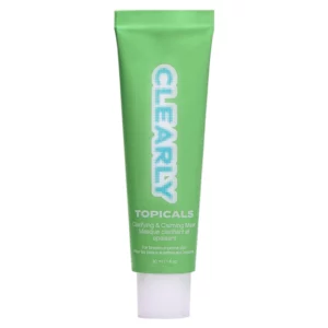 Na zdjęciu znajduje się zielona tubka maseczki "Clearly Topicals Clarifying & Calming Mask" o działaniu oczyszczającym i łagodzącym.