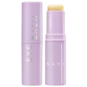 Odkręcony sztyft Eye Balm marki KAHI, ze stojącym obok drugim zakręconym sztyftem.