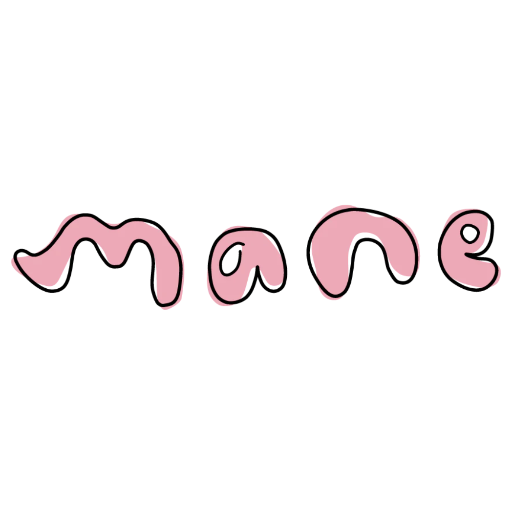 Logo marki „Mane” w różowym kolorze z czarnym obrysem liter na białym tle.