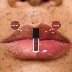 Start 47 Pound Cake Cake Theory Lip Oil Browning przed i po aplikacji - porównanie naturalnych ust z efektem po nałożeniu produktu, pokazujące bardziej wyrównany kolor, szklisty połysk i optyczne wygładzenie ust.