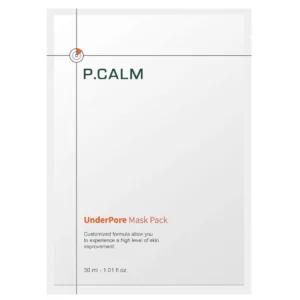 Białe opakowanie maski w płachcie P.CALM Underpore Mask Pack o minimalistycznym, nowoczesnym designie. Na froncie widoczne logo marki P.CALM w kolorze ciemnozielonym oraz nazwa produktu w odcieniu pomarańczowym. Opakowanie zawiera 30 ml esencji i utrzymane jest w estetyce czystości i prostoty charakterystycznej dla koreańskiej pielęgnacji.
