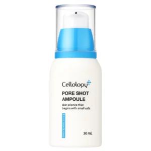 Minimalistyczne zdjęcie butelki Cellology Pore Shot Ampoule z niebieską nakrętką i przezroczystą osłoną, przeznaczonej do pielęgnacji skóry tłustej i mieszanej.