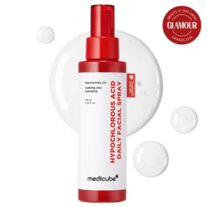 Medicube Hypochlorous Acid Daily Facial Spray – kojąca mgiełka do twarzy z 2% niacynamidem, działanie łagodzące i nawilżające, czerwona butelka spray 125 ml na białym tle