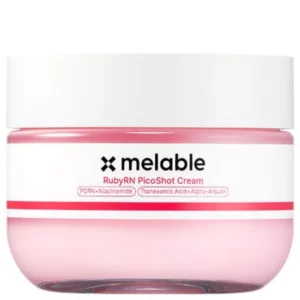 Krem do twarzy melable RubyRN PicoShot Cream w różowym opakowaniu na białym tle, minimalistyczne zdjęcie produktu.