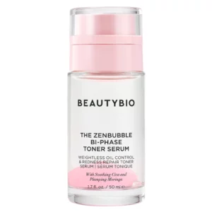 Packshot BeautyBio The ZenBubble Bi-Phase Toner Serum na jasnym tle z różową dwufazową formułą widoczną wewnątrz opakowania.