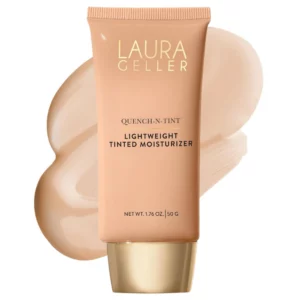 Laura Geller Quench-n-Tint Lightweight Tinted Moisturizer – lekki krem koloryzujący o nawilżającej formule i naturalnym efekcie skóry.