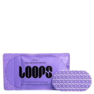 Opakowanie Loops Night Shift Hydrating Mouth Tape Mask w kolorze fioletowym oraz pojedynczy pasek hydrożelowy do stosowania na usta.