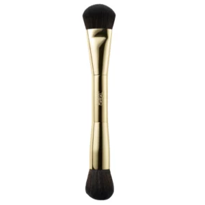 Sarah Creal Blush & Blur Brush – złoty, dwustronny pędzel do precyzyjnego nakładania i blendowania różu, przedstawiony pionowo na białym tle.
