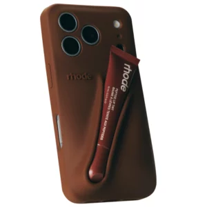 Rhode Lip Tint Case Summer ’26 w odcieniu Bronze z dopasowanym Peptide Lip Tint dla iPhone 14–17.