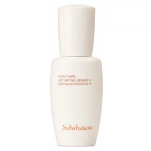 Sulwhasoo First Care Activating Serum VI 60 ml – kultowe koreańskie serum wspierające nawilżenie, jędrność i zdrowy blask skóry. Packshot na jasnym tle.