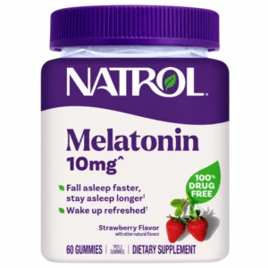 Natrol Melatonin 10 mg – fioletowo-białe opakowanie 60 żelków o smaku truskawkowym przedstawione na białym tle.