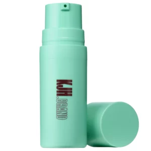 KJH.BRAND Hyper Shine Serum w miętowym opakowaniu z pompką i zdejmowaną nakrętką na białym tle.