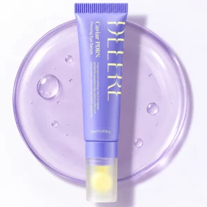 18 DELERE Caviar PDRN Firming Eye Serum - ujędrniające serum pod oczy z PDRN i kawiorem w fioletowej tubce z silikonowym aplikatorem na tle transparentnego żelu.