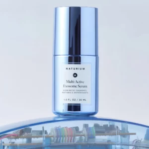 Start 55 Naturium Multi-Active Exosome Serum 30 ml - serum do twarzy z biomimetycznymi egzosomami, peptydami i antyoksydantami w niebieskim opakowaniu.