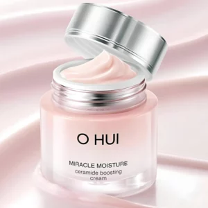 Start 54 O HUI Miracle Moisture Ceramide Boosting Cream - nawilżający krem do twarzy z ceramidami, otwarty różowy słoiczek pokazujący kremową konsystencję produktu.