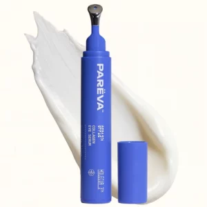 Start 48 Parëva GFP12 Collagen Eye Serum - biotechnologiczne serum pod oczy w niebieskim opakowaniu z metalowym aplikatorem, na tle kremowej tekstury.