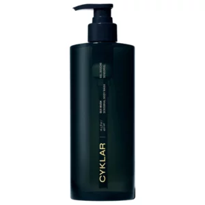 Start 47 CYKLAR Sex Musk Sensorial Body Wash - zmysłowy żel do mycia ciała w eleganckim, ciemnogranatowym opakowaniu z pompką, przedstawiony na białym tle.