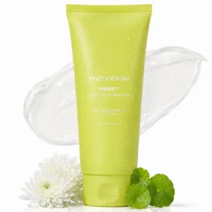 Start 48 Moonbow Reset Soothing Cleanser - zielony żel do mycia twarzy 100 ml z dziką chryzantemą i wąkrotą azjatycką, przedstawiony z żelową konsystencją i składnikami roślinnymi.